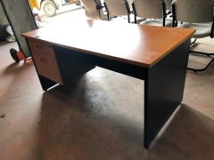 1 x Timber 2 Drawer Office Desk, 1500 x 750 x 725mm H - 2