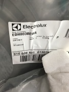 Electrolux 8kg UltimateCare 800 Heat Pump Dryer with WiFi Enable EDH803BEWA - 3