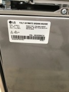 LG 18.5kg Total Washing Load TWINWash System including LG 2.5Kg MiniWasher TWIN171216T (Damaged Item) - 5