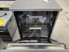 Smeg DWA6214S Freestanding Dishwasher - 5