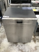 Smeg 60cm underbench dishwasher DWAU6314X2 - 2