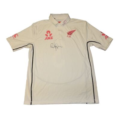 Ross Taylor New Zealand Team Signed Playing Shirt