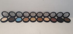 Pure lattouf - Give Me Colour Shadow x55, 10 different colours also some Products have cracks on covers. - 2