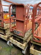 "Unreserved" - 2002 JLG 2033 E3 Scissor Lift - 4