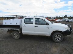2010 Toyota Hilux 3.0 D4D SR 4WD Dual Cab Ute Tray, Build: 06/2010, 5 Speed Manual Transmission, 220,586Kms, Vin: MROFZ22G501035909 - 2