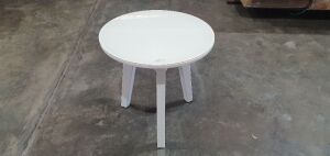 Brussels Small Lamp Table (White) with Glass Top - 2