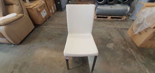 Lustre Chair (White)
