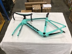 DNL FRAME ONLY to suit Bianchi Bike - CK GLOSSY/GLOSSY BLACK OLTRE XR4 CV DISC Special Build - SIZE 55 INCH - Colour Code : 1D - 3