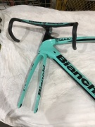 DNL FRAME ONLY to suit Bianchi Bike - CK GLOSSY/GLOSSY BLACK OLTRE XR4 CV DISC Special Build - SIZE 55 INCH - Colour Code : 1D - 5