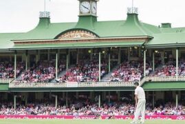 Win a Vodafone Pink Test Ashes 2022 Experience at the Sydney Cricket Ground for Four - 2