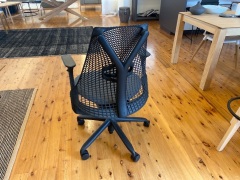 Sayl Office Chair By Herman Miller - 4