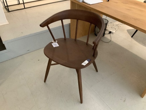 Nofu 651 Ding Chair