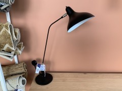 Mantis Black Table Lamp