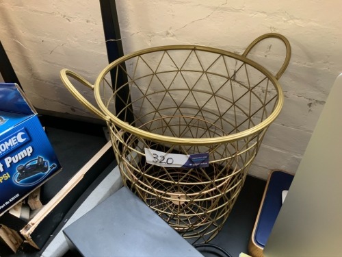 Quantity of 2 x Metal Baskets