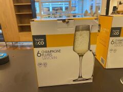 Home & Co Santorini Champagne Flutes - 3