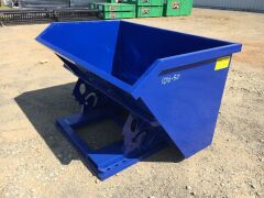Unused 2019 1.5 Cubic Yard Forkliftable Dumping Hopper - 2