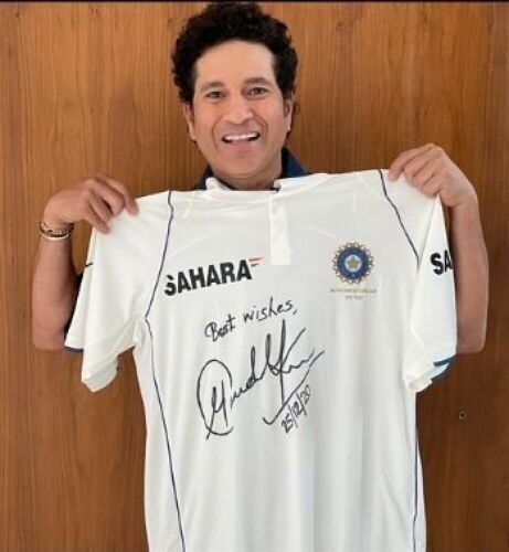Signed Cricket Jersey by the Greatest Batsmen in the History of Cricket, Sachin Tendulkar