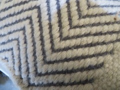 Armadillo Floor Rug, Design Herringbone, Colour: Limestone & Charcoal - 2
