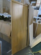 8 x Assorted Table Tops & Bed Components. - 2
