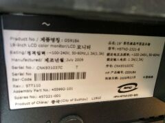 Quantity of 6 x HP L1910 Monitors - 5