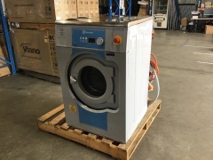 Electrolux Washer W575H - 2