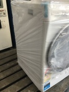 LG Series 9 12kg Front Load Washing Machine with Turbo Clean 360 WV9-1412W *Glass in door is smashed. Needs replacement* - 5