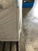 LG Series 9 12kg Front Load Washing Machine with Turbo Clean 360 WV9-1412W *Glass in door is smashed. Needs replacement* - 6