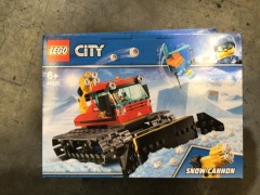 LEGO City Snow Groomer 13952 - 2