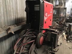 BOC Smootharc Advance Mig 275R Welder on Pallet with 3 x Gullco Feed Parts & Leads - 3