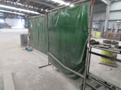 5 x Welding Screens, Steel Frame, Green Curtains