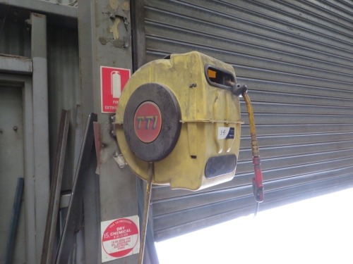 Retractable Pneumatic Hose Reel, TTI