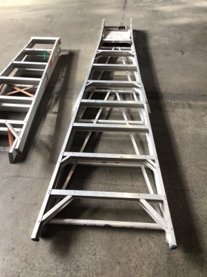 Set of 2 ladders 3 meter and 1800