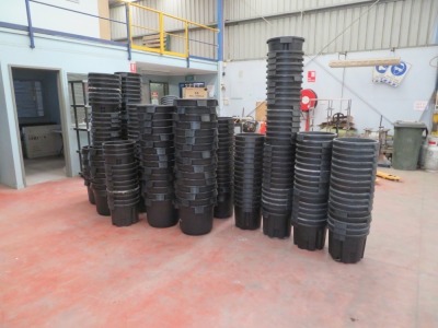 Large quantities of plastic pots