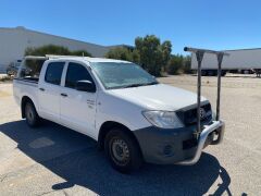 2010 Toyota Hilux Work Mate 2WD Dual Cab Utility *RESERVE MET*