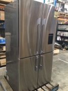 Fisher & Paykel 605L Quad Door American Fridge with Ice & Water Dispenser RF605QDUVX1 *(1ST IMAGE GUIDE ONLY - UNBOXED)* - 2