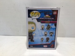 Funko Pop - Vinyl Thor 3: Ragnarok SDCC 2018 Thor Glow #335 - 5