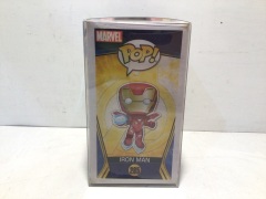 Funko Pop - Avengers Infinity War - Iron Man [Chrome Gold] #285 - 4