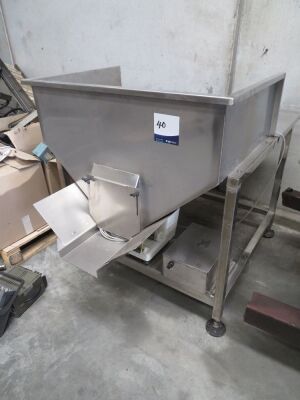 Stainless Steel Vibratory Delivery Hopper on Stainless Steel Frame