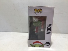 Funko Pop - Star Wars Yoda Santa #277 - 3