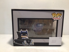 Funko Pop - Rides 1950 Batmobile 80th Anniversary #277 - 6