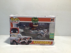 Funko Pop - Batman Limited edition Chrome Batmobile #01 - 2