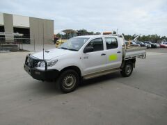 2015 Toyota Hilux Dual Cab Chassis *RESERVE MET* - 7
