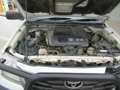 2015 Toyota Hilux Dual Cab Chassis *RESERVE MET* - 26