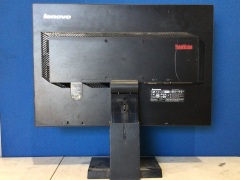 Lenovo ThinkVision 22" Monitor - 5