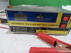 Automatic 12 V x 24 Volt Battery Charger - 2
