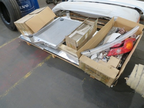 Pallet containing King Long Accessories