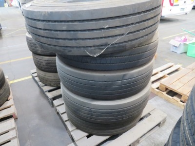 5 x assorted Tyres, 295/80R22.5