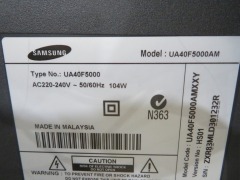 Samsung 40" Colour Display Unit - 3