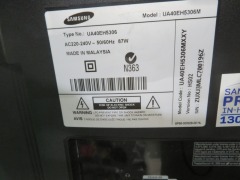 Samsung 40" Colour Display Unit - 2