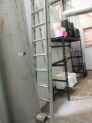 2x Assorted Extension Ladders, Aluminium - 4